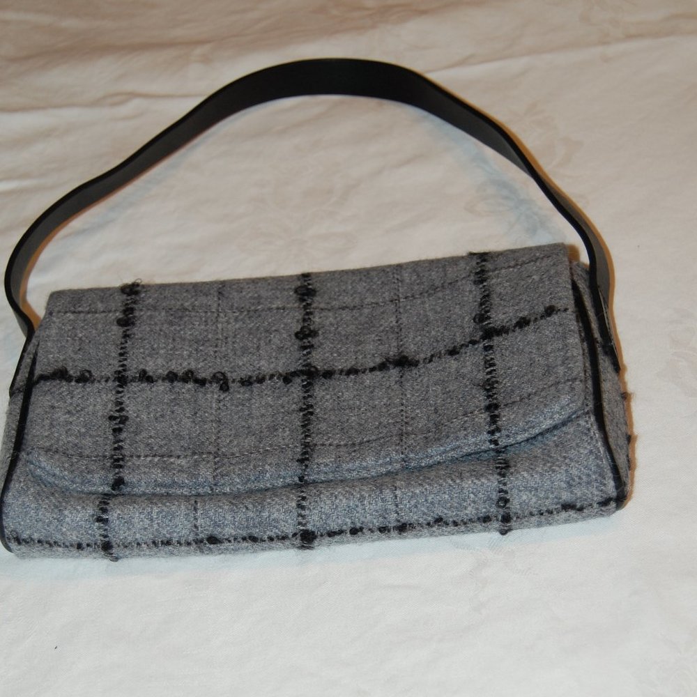 Lauren Ralph Lauren Gray /Black Mohair/Wool Fabric Purse/24" Strap
